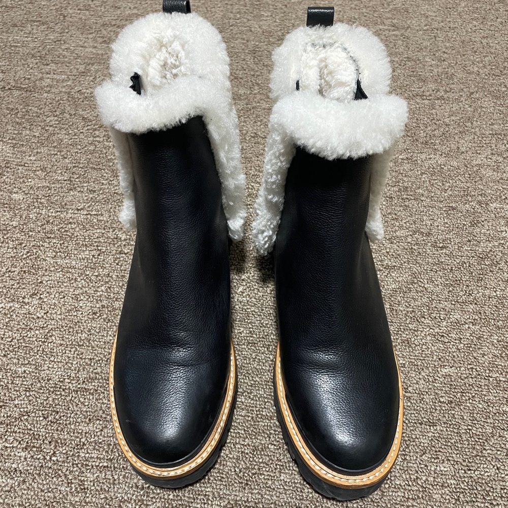 Marc Fisher Iggie black leather lug sole chelsea boots Size 7M